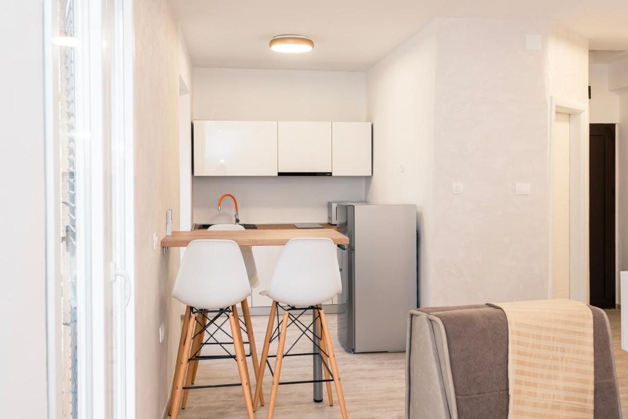 Studio Apartman Max Center Of The Old Town Free Parking Beautiful View شيبينيك المظهر الخارجي الصورة